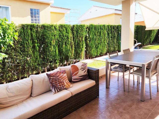 Villa en venta en Benicasim Castellón