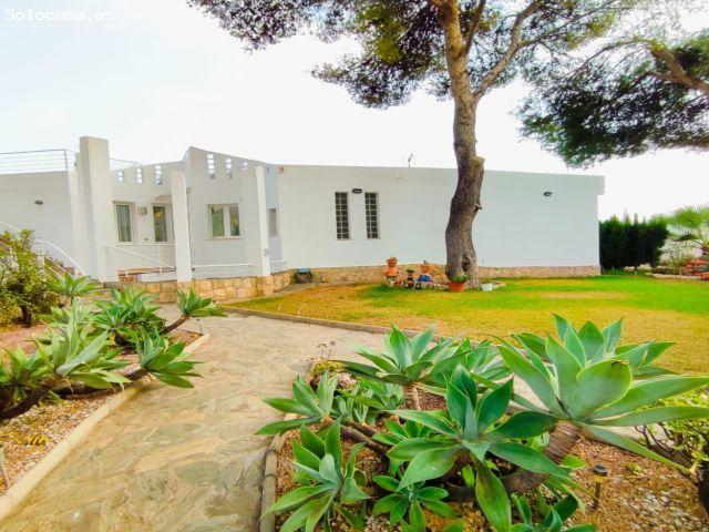 VILLA EN VENTA EN BENICASSIM
