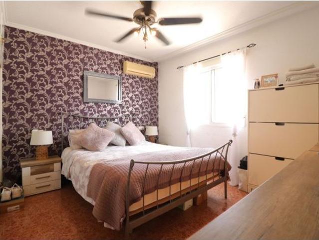 Villa en Venta en Benijófar, Alicante
