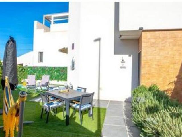 villa en Venta en Benijofar. ETRV T7791