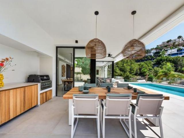 Villa en Venta en Benissa, Alicante
