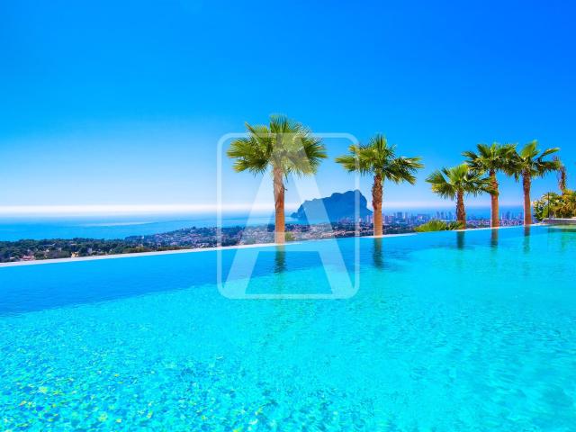 Villa en venta en Benissa, junto a la prestigiosa urbanizaci. 1685m² Benissa