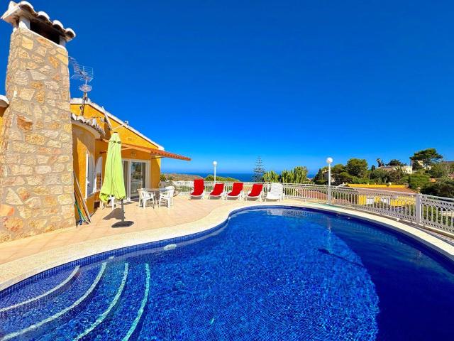 Villa en venta en Benitachell Alicante