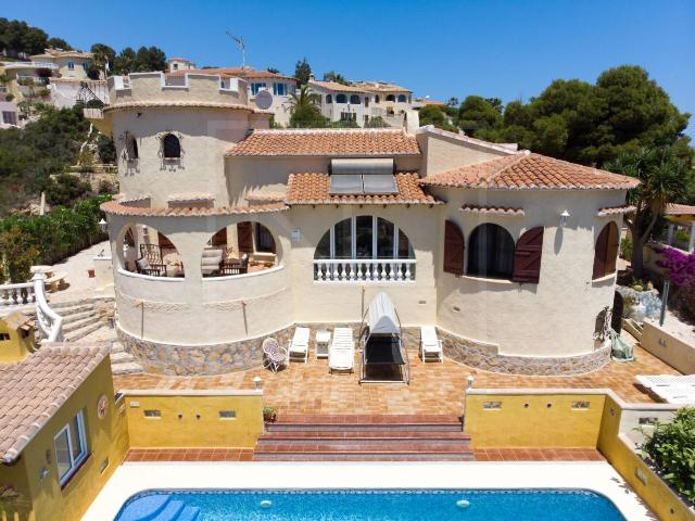 Villa en venta en Benitachell Alicante