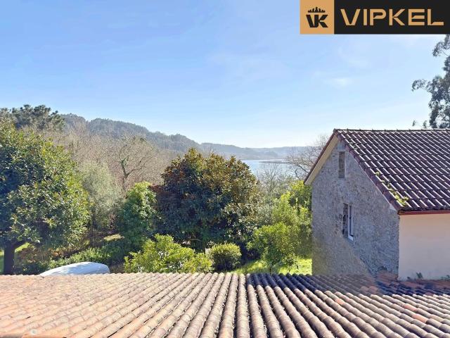 Villa en venta en Bergondo La Coruña