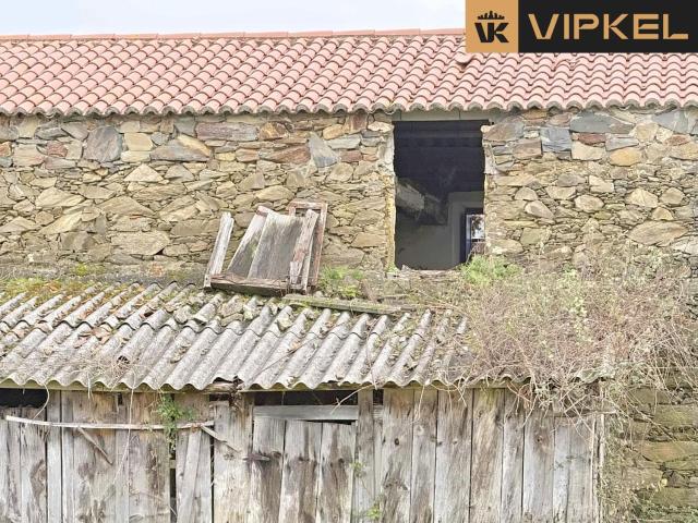 Villa en venta en Cambre La Coruña