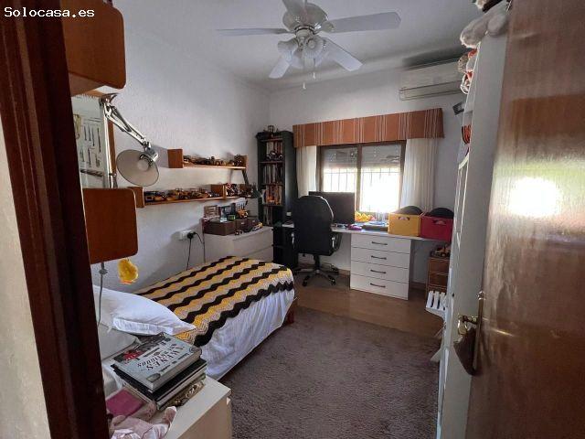 Villa en Venta en Cabo Roig, Alicante