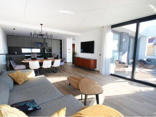 villa en Venta en Calpe. XRWZ T135