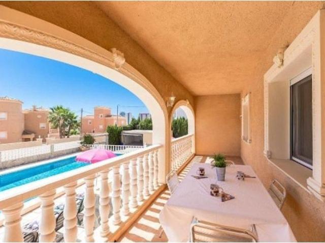 Villa en Venta en Calpe, Alicante