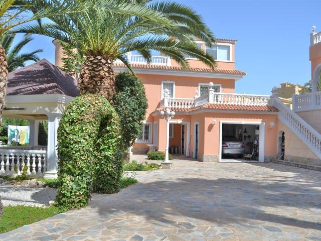 Villa en venta en Calpe Alicante