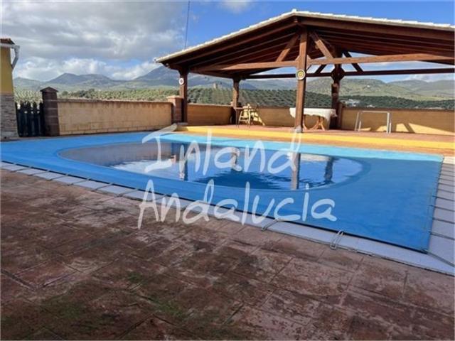 Villa en venta en Castillo de Locubín Jaén