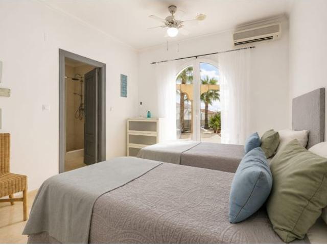 Villa en Venta en Castrillo de Murcia, Murcia