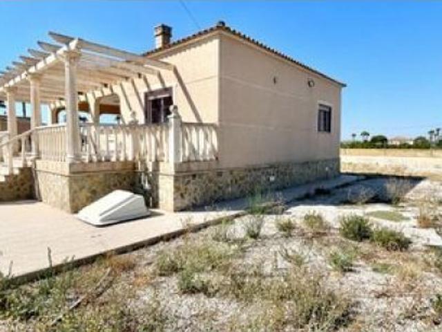 villa en Venta en Catral. ETRV T9555