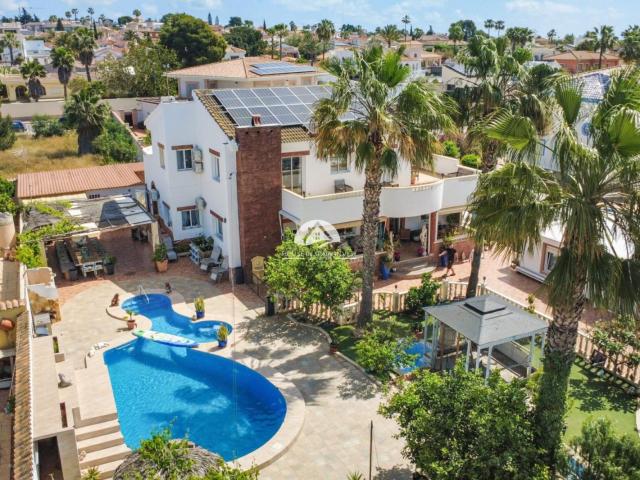 Villa en venta en Ciudad Quesada Alicante