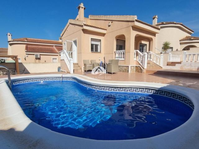 Villa en venta en Ciudad Quesada Alicante