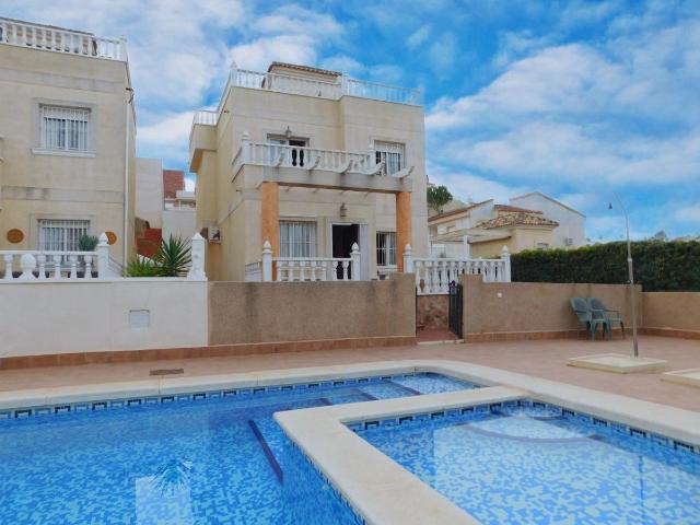 Villa en venta en Ciudad Quesada Alicante