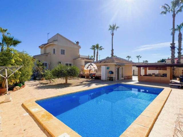 Villa en venta en Ciudad Quesada Alicante