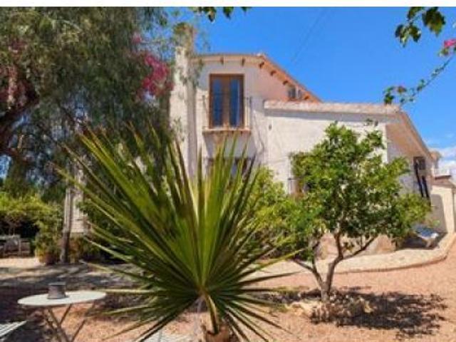 villa en Venta en Ciudad Quesada. ETRV T9187