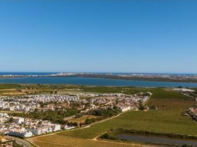 villa en Venta en Ciudad Quesada. ETRV T9511