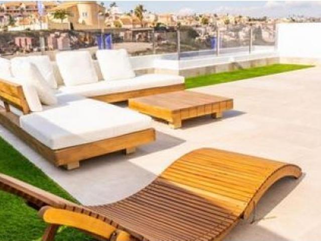 villa en Venta en Ciudad Quesada. ETRV T1764