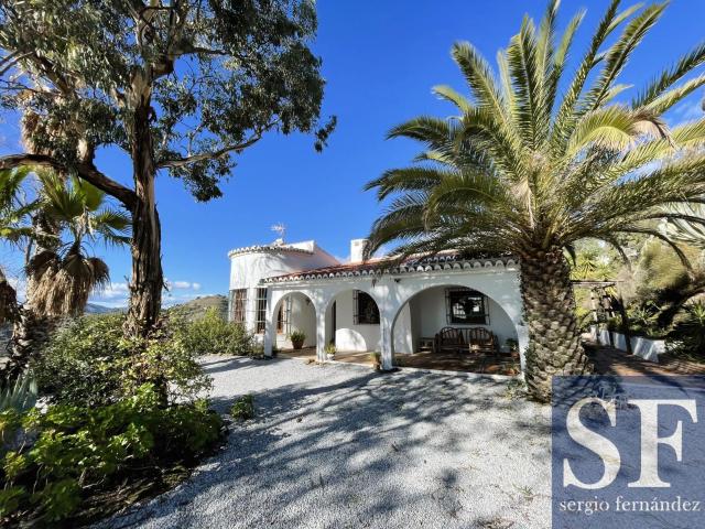 Villa en venta en Cómpeta Málaga