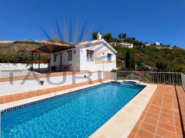 Villa en venta en Cómpeta Málaga