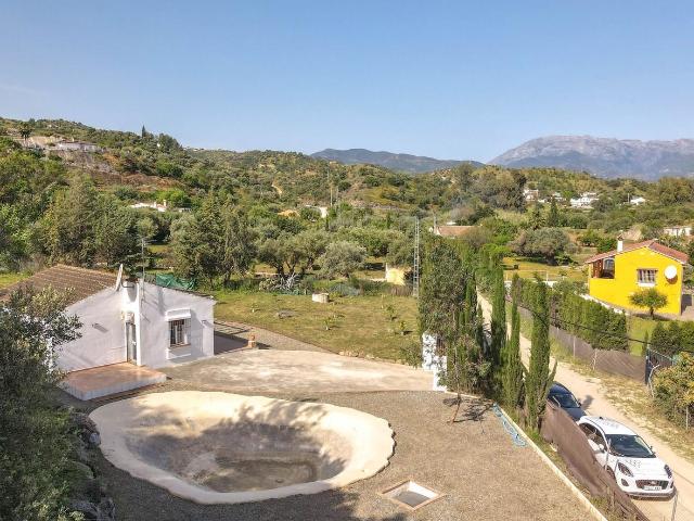 Villa en venta en Coín Málaga