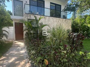 Villa en Venta en Country Club Tulum