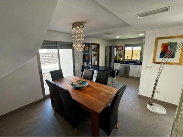 Villa en Venta en Cox, Alicante