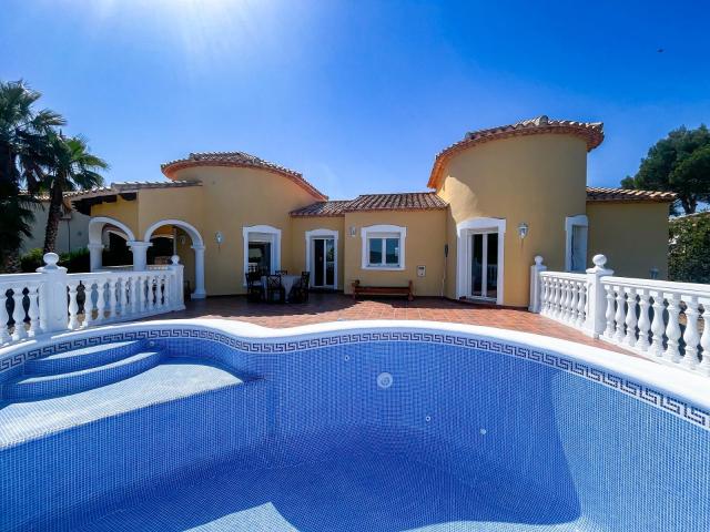 Villa en venta en Dénia Alicante