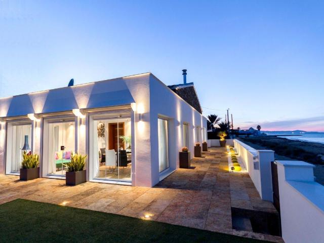 Villa en venta en Dénia Alicante