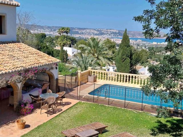 Villa en venta en El Tosalet 274m² Jávea Xabia