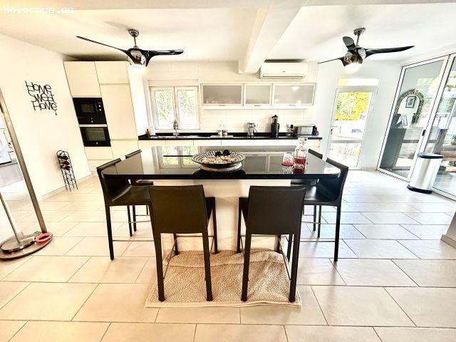 Villa en Venta en El Camino de Catral, Alicante