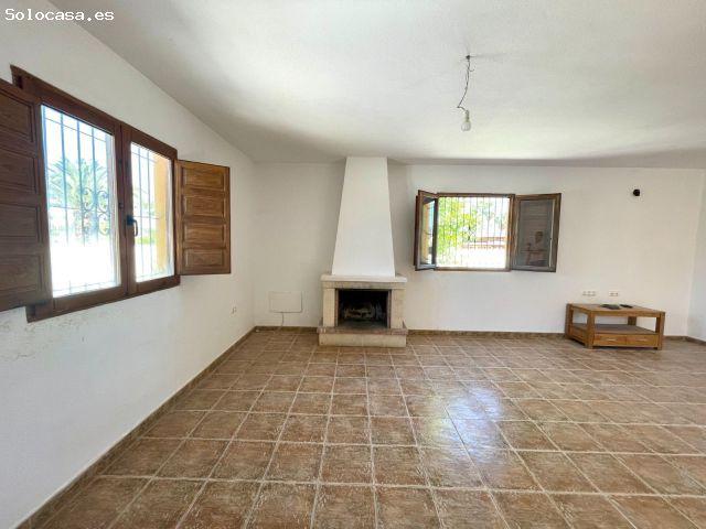 Villa en Venta en El Camino de Catral, Alicante