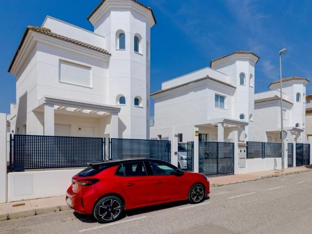 Villa en venta en Elche Alicante