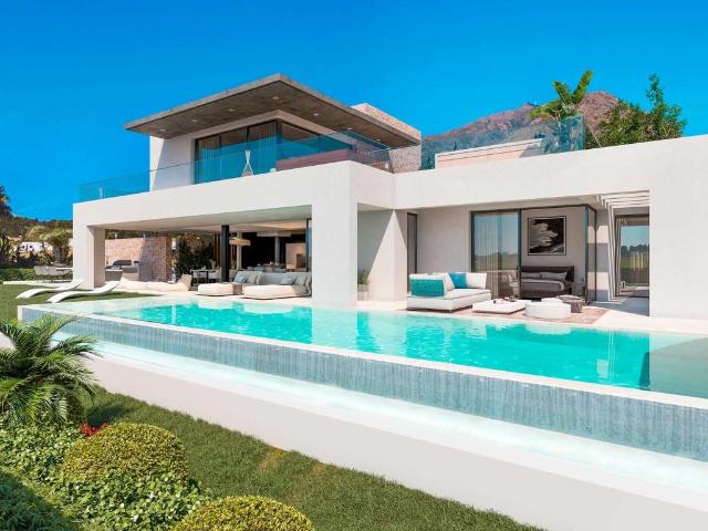 Villa en venta en Estepona Málaga