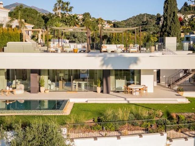 Villa en venta en Estepona Málaga