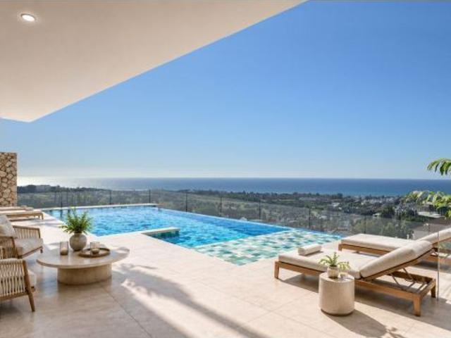 Villa en Venta en Estepona, Málaga