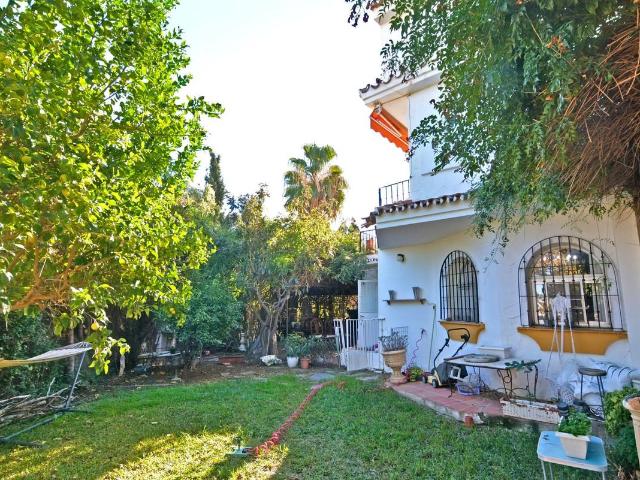 Villa en venta en Fuengirola Málaga