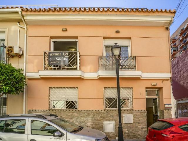 Villa en venta en Fuengirola Málaga