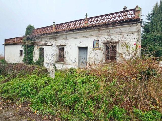 Villa en venta en Fuenteheridos Huelva