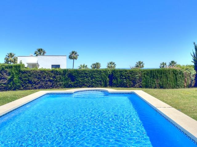 Villa en venta en La Alcaidesa Cádiz