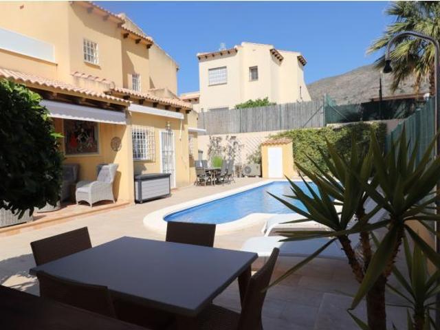 Villa en Venta en La Fortunada, Murcia