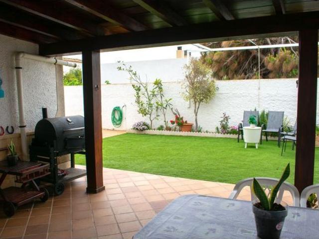 Villa en Venta en La Manga del Mar Menor, Murcia