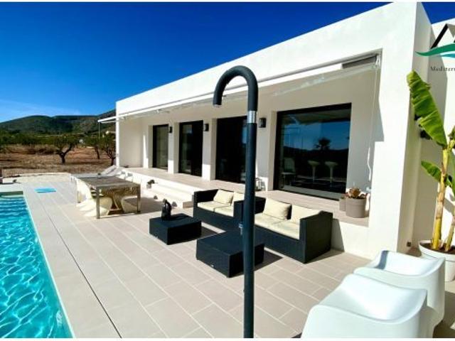 Villa en Venta en La Romana, Alicante