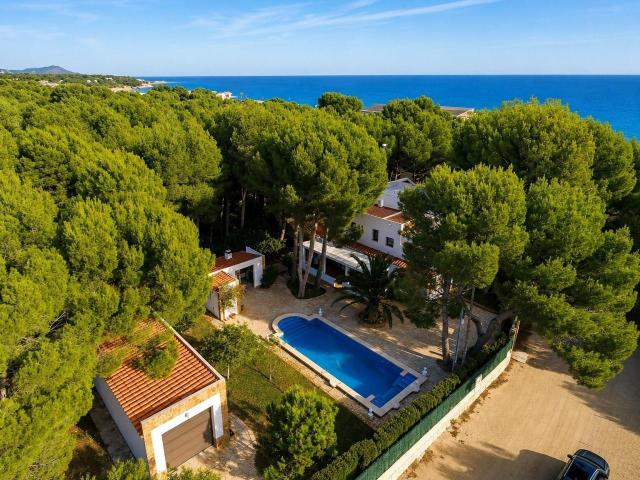 Villa en venta en L'Ametlla de Mar Tarragona