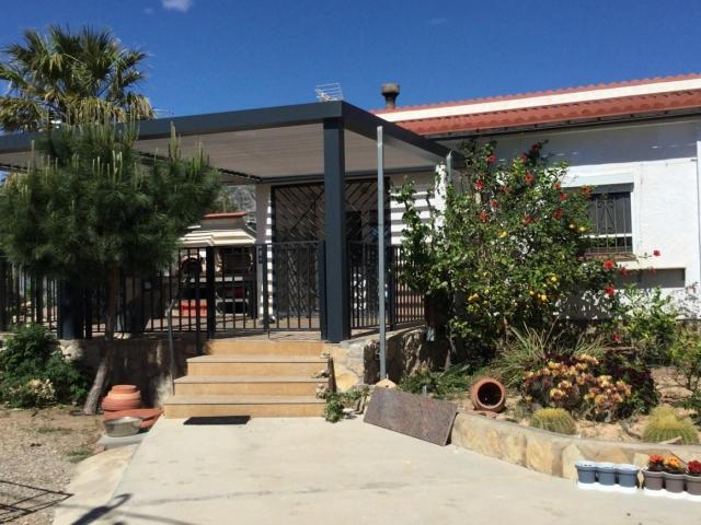 Villa en venta en L'Hospitalet de l'Infant Tarragona