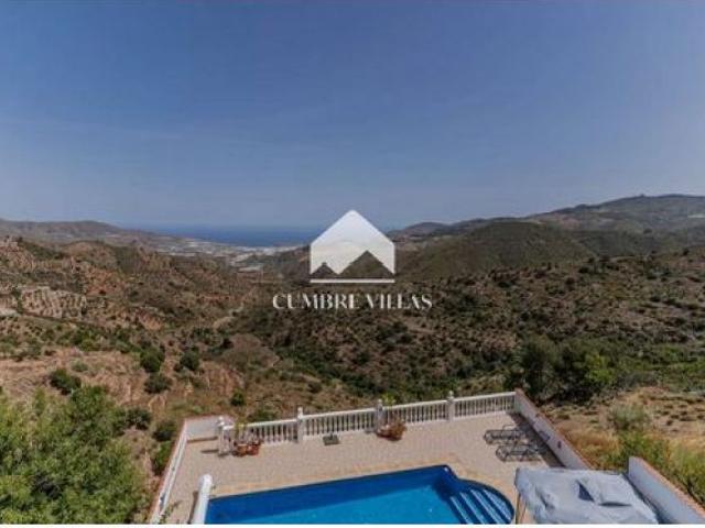 villa en Venta en Lujar. ADTN T1980