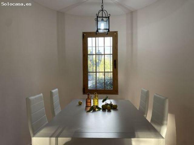 villa en Venta en Marbella. LEPV T4118