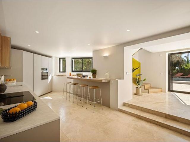 Villa en Venta en Marbella, Málaga